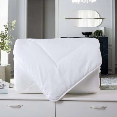 Royal Comfort 260Gsm Deluxe Eco-Silk Touch Quilt - Double | OMF