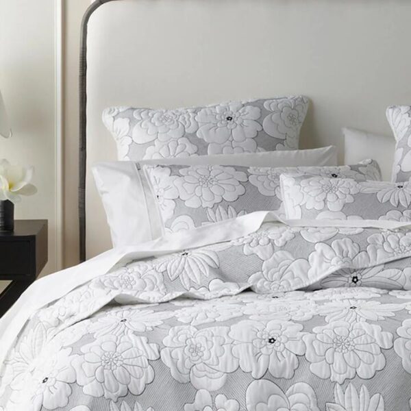 Leona Super King White Polyester Bedspread Set | OMF