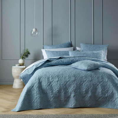 Sabrina Bedspread Set Blue Queen | OMF