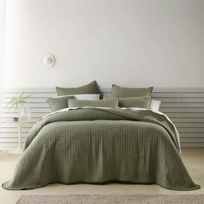 Bari Super King Bedspread Set Green | OMF