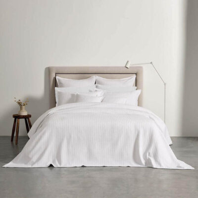 Evora Coverlet Set White Super King | OMF