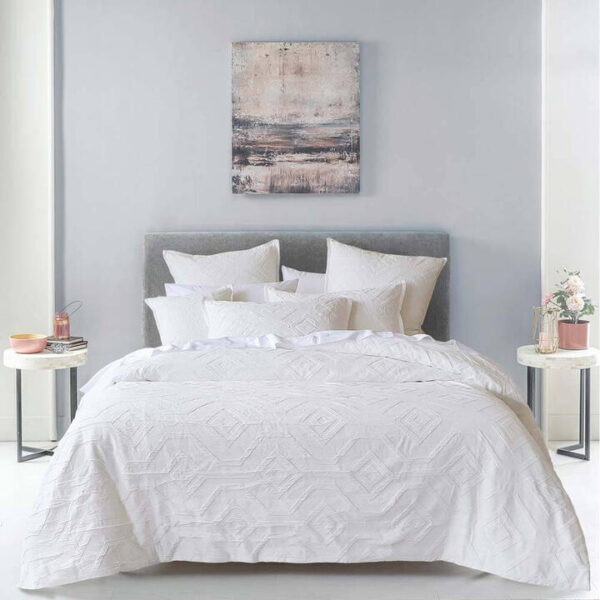 Kora Super King Quilt Cover Set White | OMF