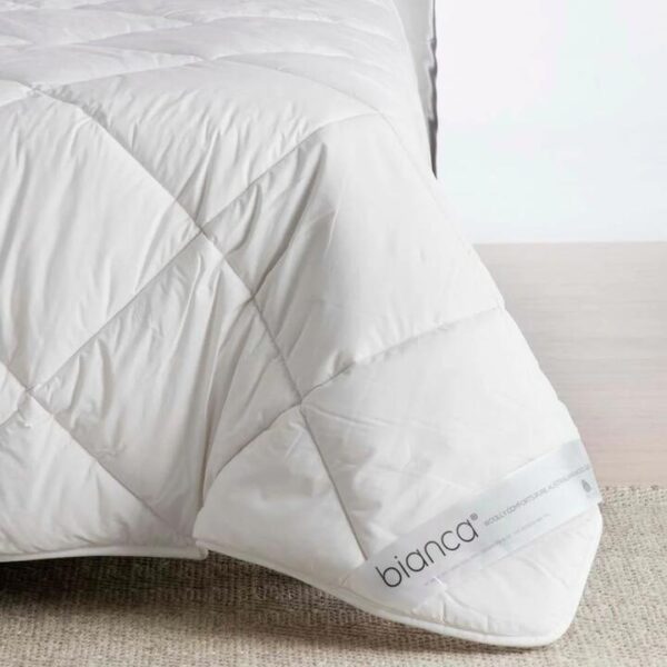Woolly Comforts Australian Wool Quilt 550GSM Super King | OMF